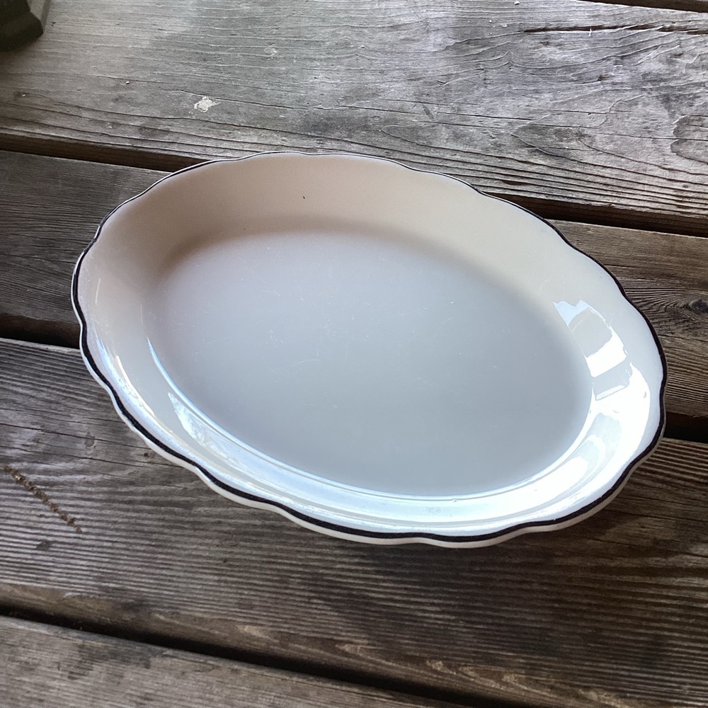 Buffalo China Vintage Oval Serving Platter - set of 2